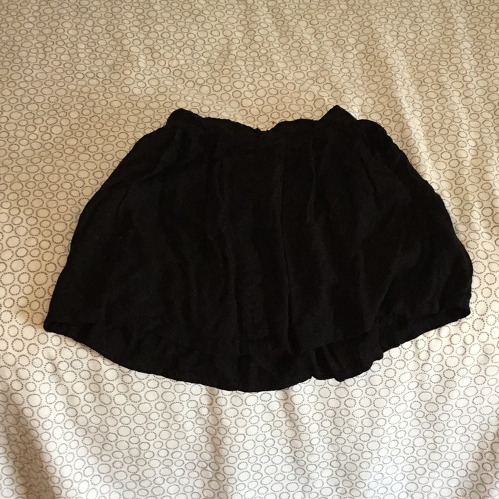 Black skater girl skirt